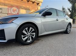 نيسان ألتيما